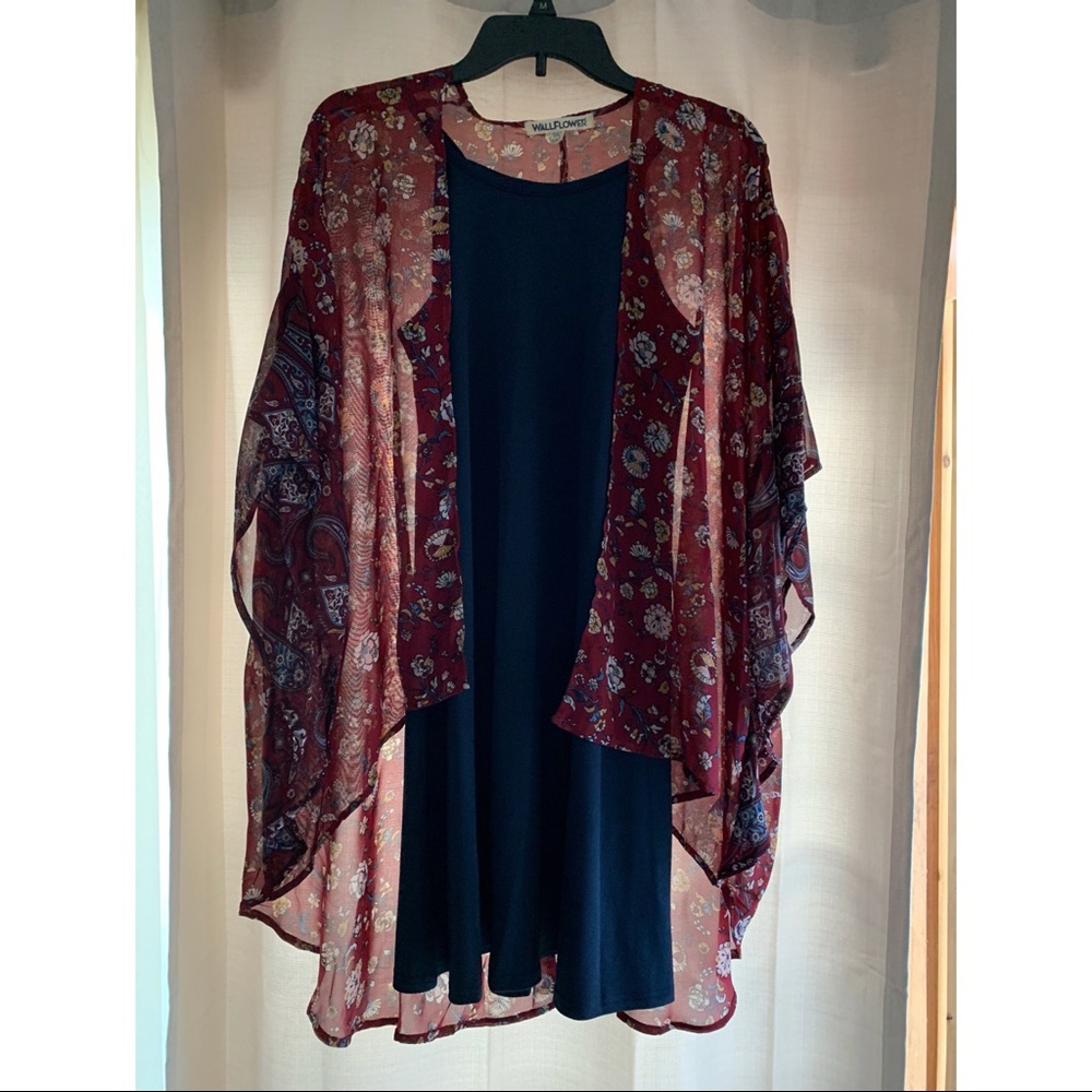 Women’s short blue dress with covering